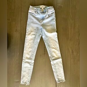 Size 24 Frame Le High Skinny in Swift